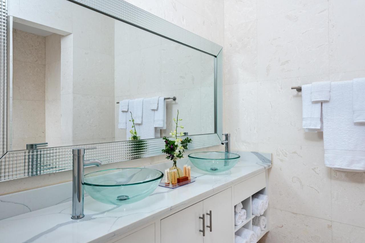 Turtle Cove Zenza Boutique Hotel מראה חיצוני תמונה